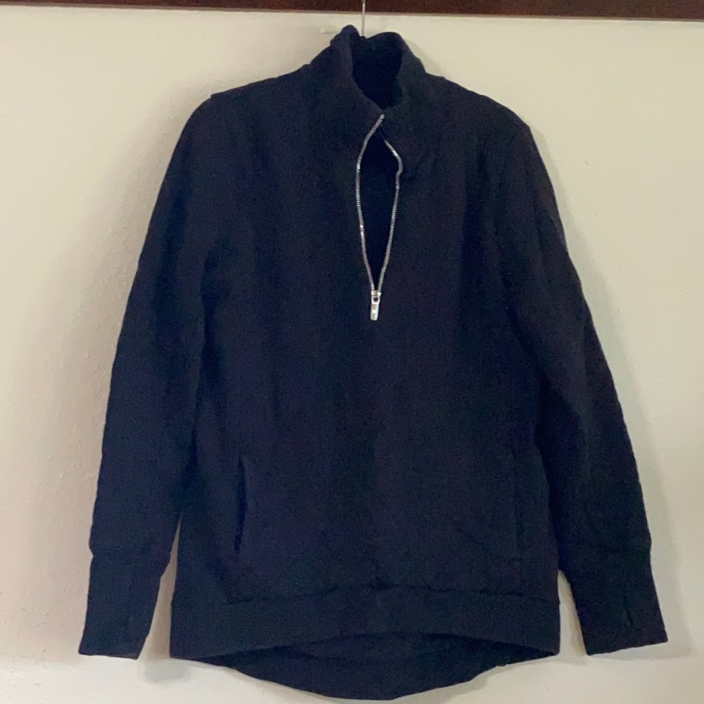 Lululemon black quilted 1/4 zip sweatshirt size 10